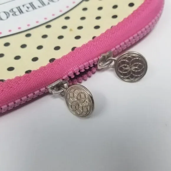 Tablet Case. - Picture 10 of 14